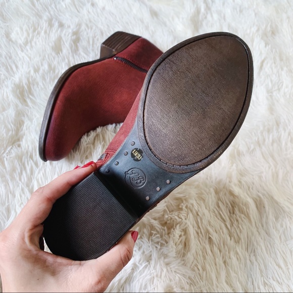 SOLD - Picture 3 of 7